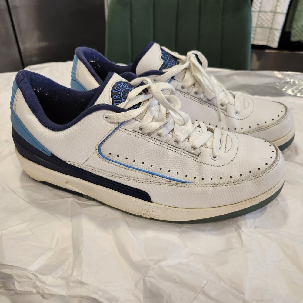 Jordan 2 Retro Low University Blue 2016